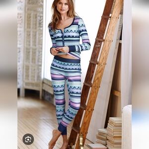 Victoria's Secret 2 Piece Waffle Knit Thermal Pajama Set Pants Fair Isle Large